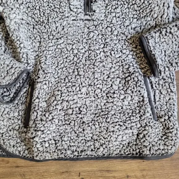 Thread and Supply Sherpa Fleece Quarter Zip Pullover Gray Womens Small - Picture 13 of 13